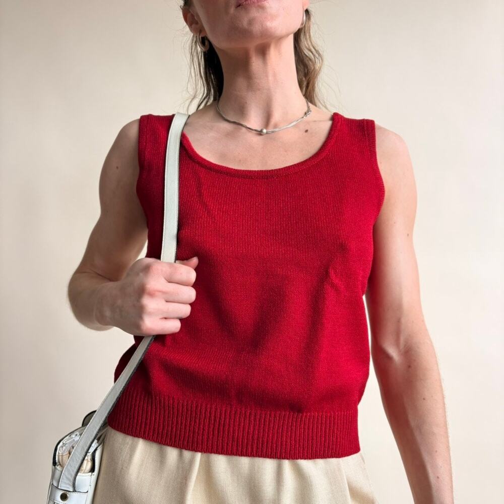 St. John Collection Red Knit Top - Sleeveless, Ribbed Hem, Size P (Fits S) - Picture 5 of 7